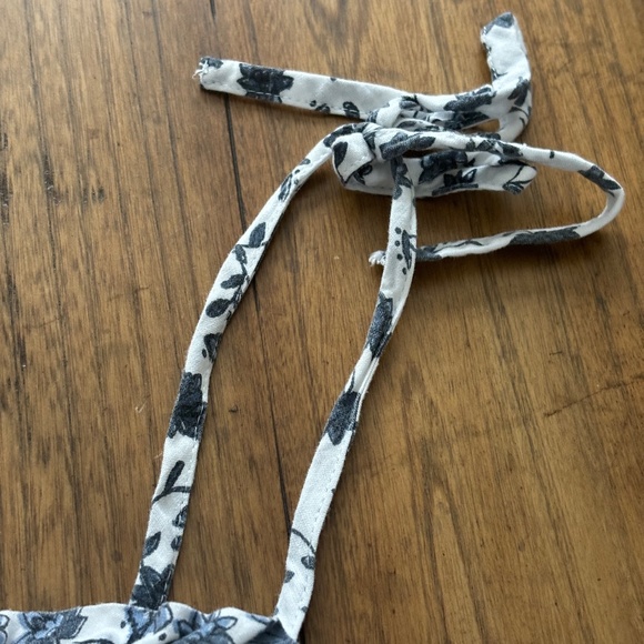 Cotton-On Women’s Floral Cropped Tank Top W/ Elastic Waist & Ties Size XS - Picture 3 of 5